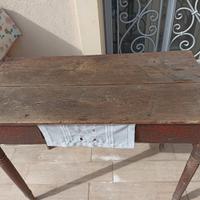 tavolo  tipo  buffetta