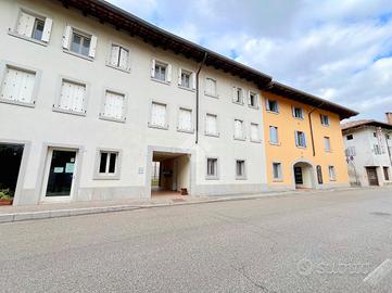 2 LOCALI A BASILIANO