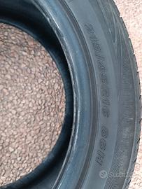 2 gomme auto 215/45 R16 86H