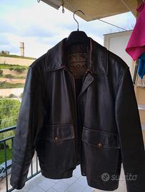 Giubbotto da uomo in pelle usato