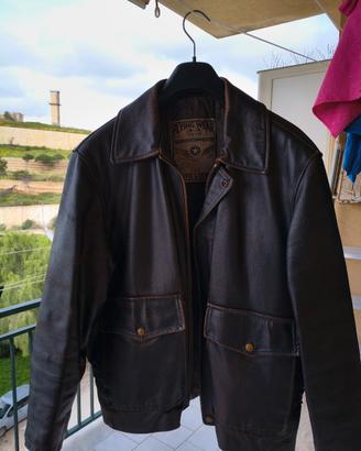 Giubbotto da uomo in pelle usato