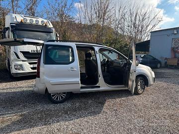 Peugeot Partenr N1 - 5 Posti -Euro 6