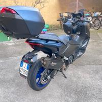 tmax 560 2024 accessoriato 