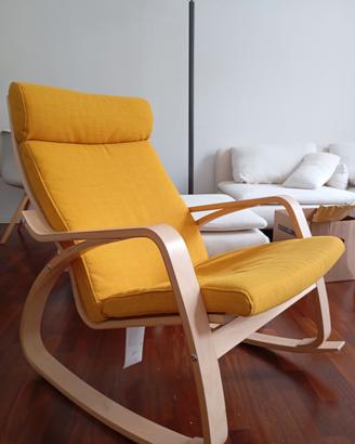 Sedia a dondolo IKEA POANG