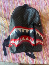 Zaino con sorriso