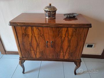 credenza