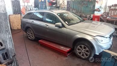 RICAMBI PER MERCEDES W204