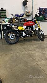 Fantic motor caballero scrambler 500