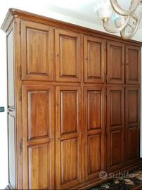 Armadio in noce nazionale