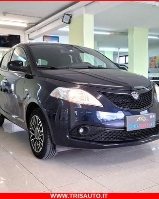 LANCIA Ypsilon 1.0 Firefly Hybrid Eco Chic