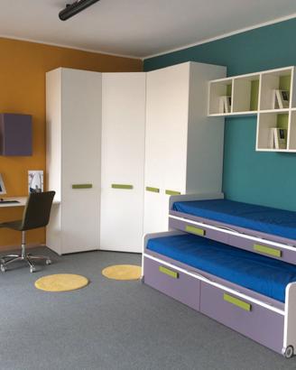 Cameretta Moretti Compact con armadio angolare