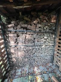 Legna Robinia 32 m³ stagionata – Lozza (VA)