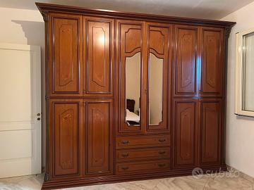 stanza da letto in legno completa 