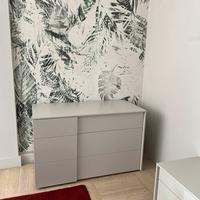 Comò e comodini laccati