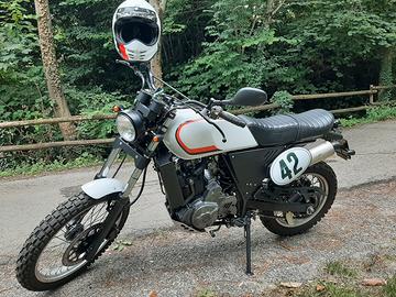 Suzuki Dr 650 RSE Special Scrambler