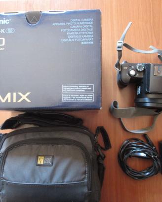 Macchina fotografica CANON Lumix FZ20
