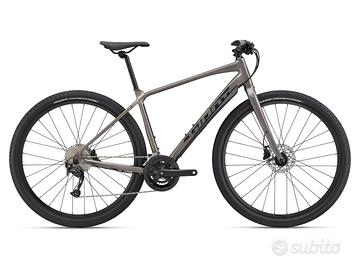 PROMOZIONEGiant toughroad slr2 2022 NUOVA