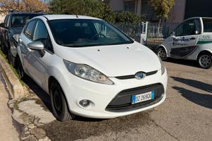 Ford fiesta 1.4 benzina 2009