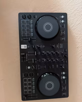 Console ddj-flx4