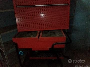 carrello porta attrezzi con pannello pora attrezzi