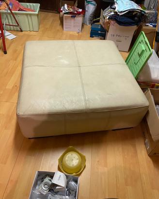 Pouf chateau d’ax