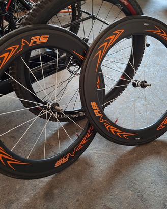 gomme e cerchi posteriori handbike