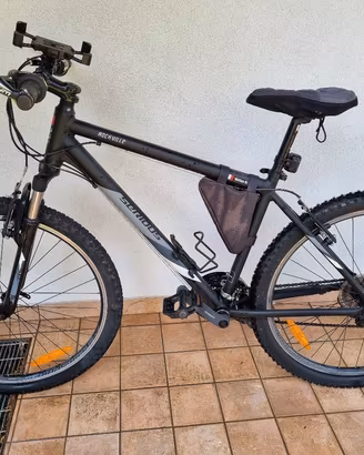Mountain BikeSerious Rockville 27,5" 2023
