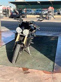 Triumph Street Triple