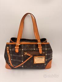 Borsa Louis Vuitton Rivets