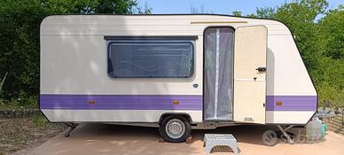 Roulotte Adria 500 TK