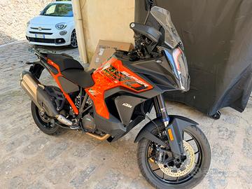Ktm 1290 super adventure s 2023 akrapovic