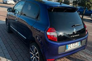 Twingo 1.0 benzina neopatentati 2016