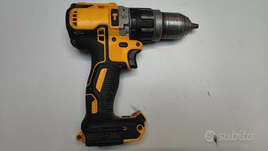 Avvitatore a percussione Dewalt DCD796