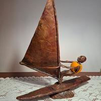 Scultura di Windsurfista in rame 
