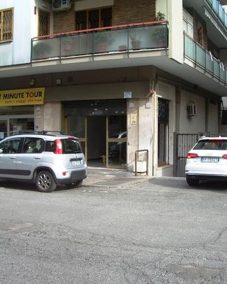 Locale commerciale via m. tabarrini 21 b