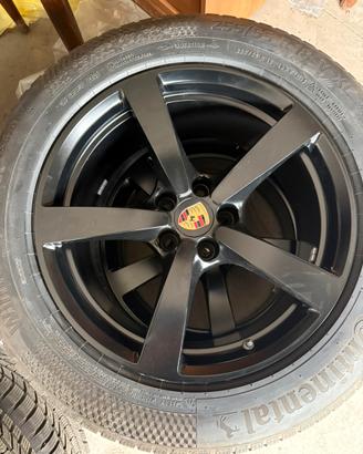 Cerchi Macan + set gomme invernali Continental