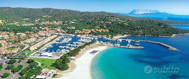 Villino Porto Ottiolu Sardegna con piscina condomi