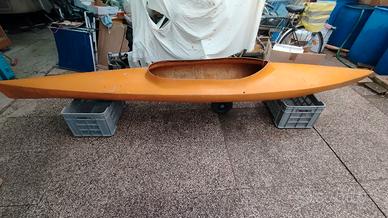 Canoa in vetroresina 3,50 m – leggera e stabile