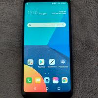 LG Q6 con scatola