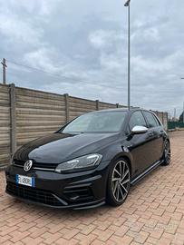 Wolkswagen Golf R 7.5 310cv