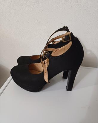 scarpa in pelle scamosciata nera 