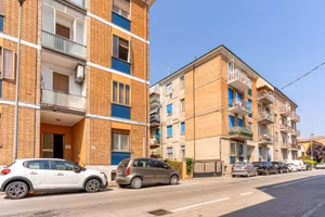 3 LOCALI A FERRARA