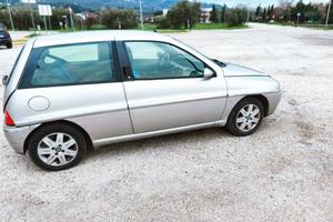 lancia Ypsilon Benz GPL