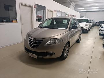 Lancia Ypsilon 1.2 69 CV 5 porte Gold