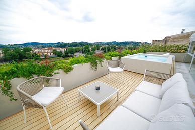 FIRENZE LUNGARNO Appartamento con rooftop
