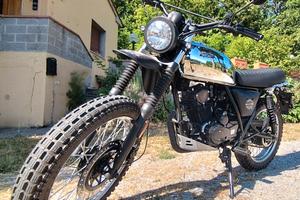 Brixton CX 125 anno 2021, 3900 km