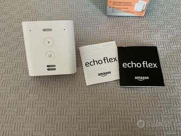 Amazon Echo Flex Altoparlante Intelligente