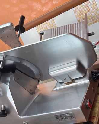 affettatrice professionale Italia Macchi sg370