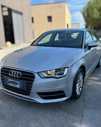 AUDI A3 1.6 TDI 2015 12 MESI DI GARANZIA 