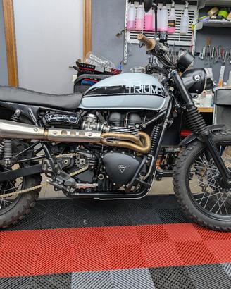 Triumph scrambler 900